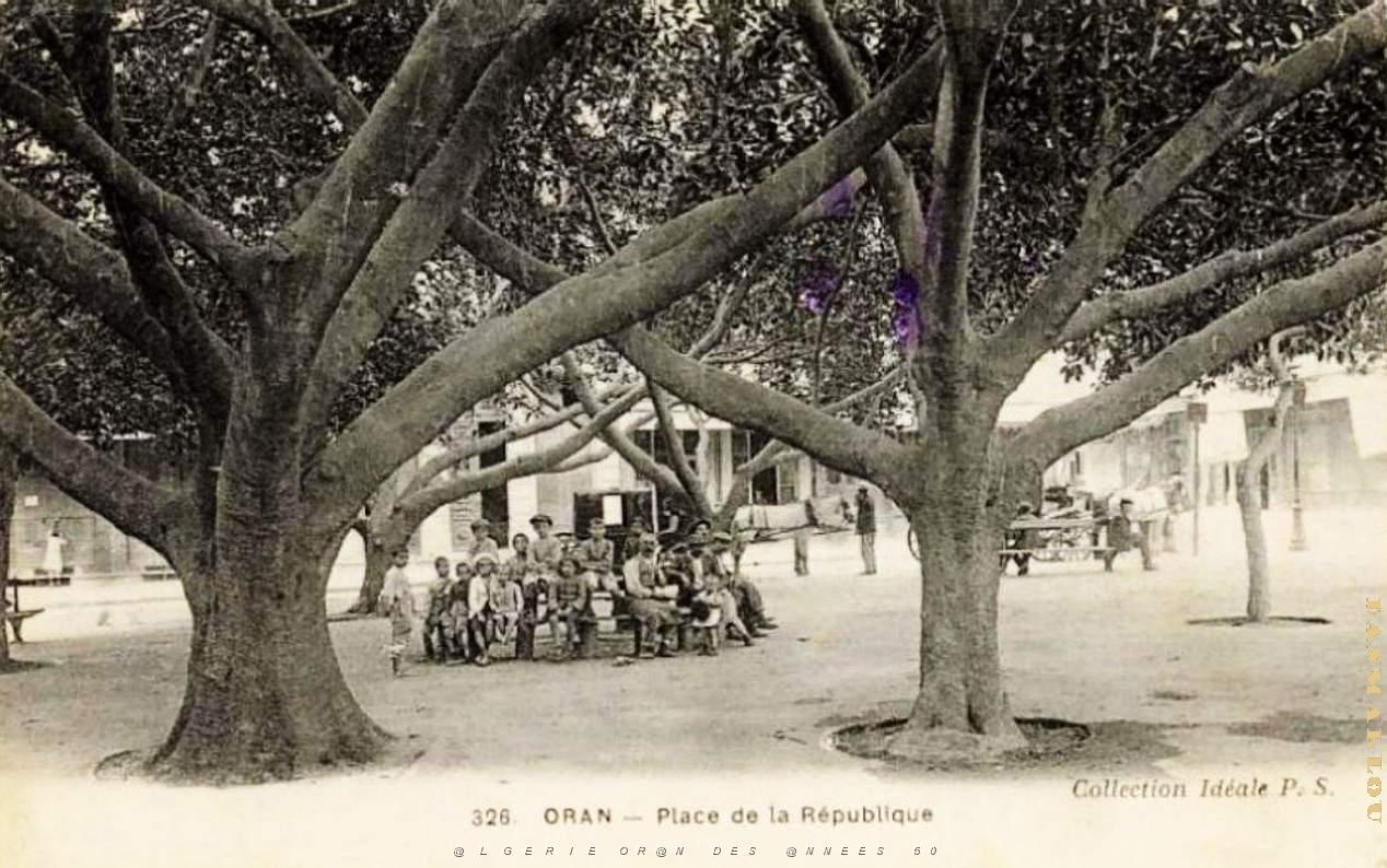 MH n- 050- Place de la republique.jpg